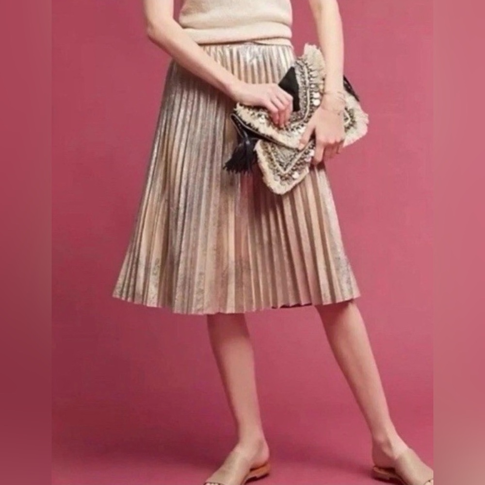 Maeve Anthropologie shimmer midi skirt . Size Xs